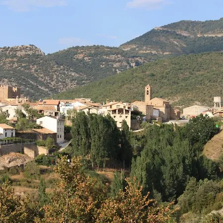 Casa Campo, Entre Jaca Y Anso 3* Biniés