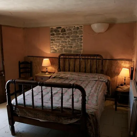 Casa Campo, Entre Jaca Y Anso Gæstehus 3*