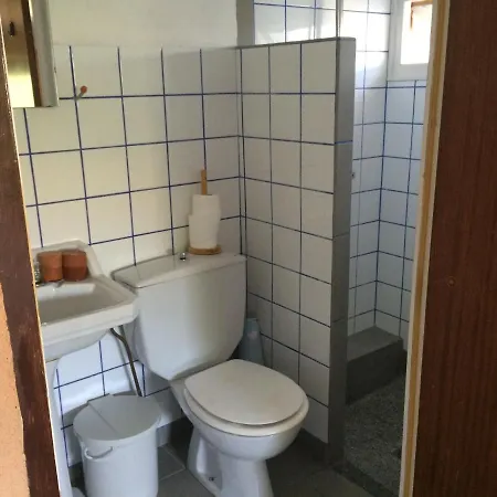 Casa Campo, Entre Jaca Y Anso 3* Biniés