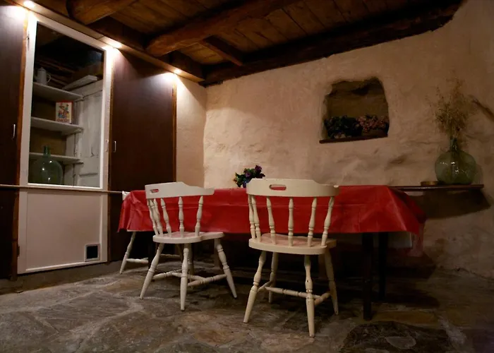 Casa Campo, Entre Jaca Y Anso Vendégház Biniés