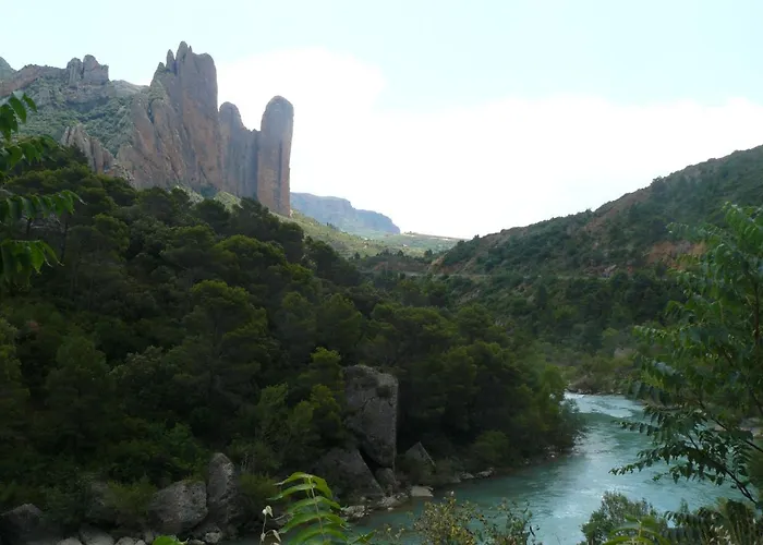 Casa Campo, Entre Jaca Y Anso Vendégház 3*